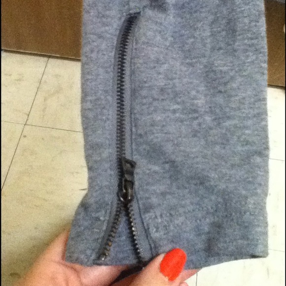 REDUCED! New York & Company jacket - Picture 3 of 3