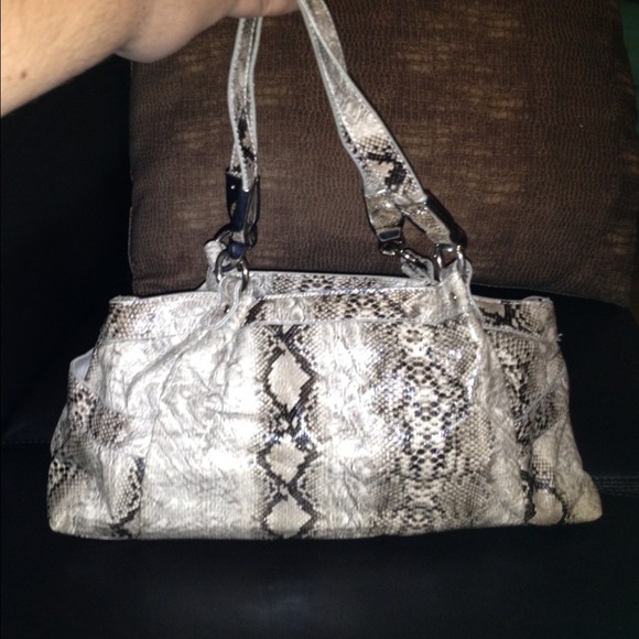 💢 SOLD 💢New York & Co purse