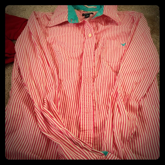 American Eagle button down