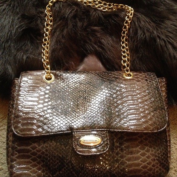 Vecceli Italy handbag+ flat (bundle)
