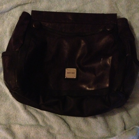 Miche Prima bag shell. Dark purple and black