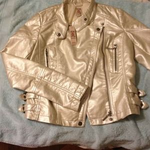 Brand New Gold metallic jacket 🌟Reduced🌟