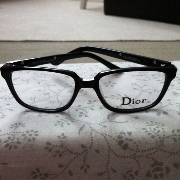 Bundle for @lorenaworthy