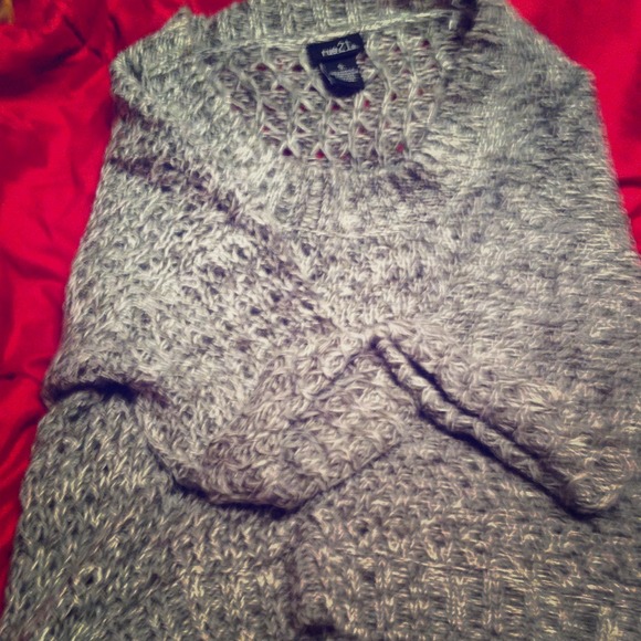 Grey and white cropped sweater
