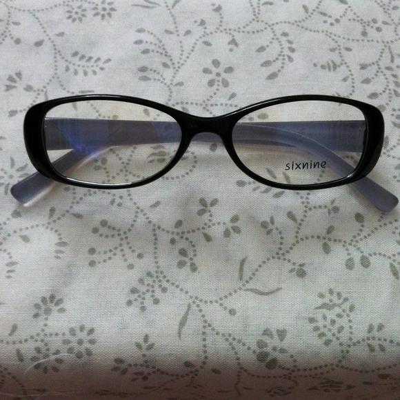 NWOT! Black and White Eyeglasses