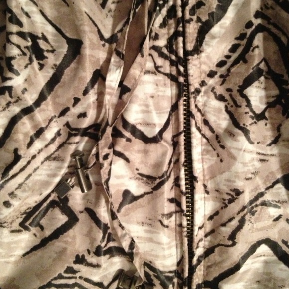 Keeping it😊 - Picture 3 of 4