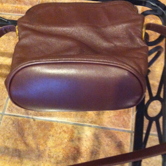 Brown multi compartment - Picture 3 of 3