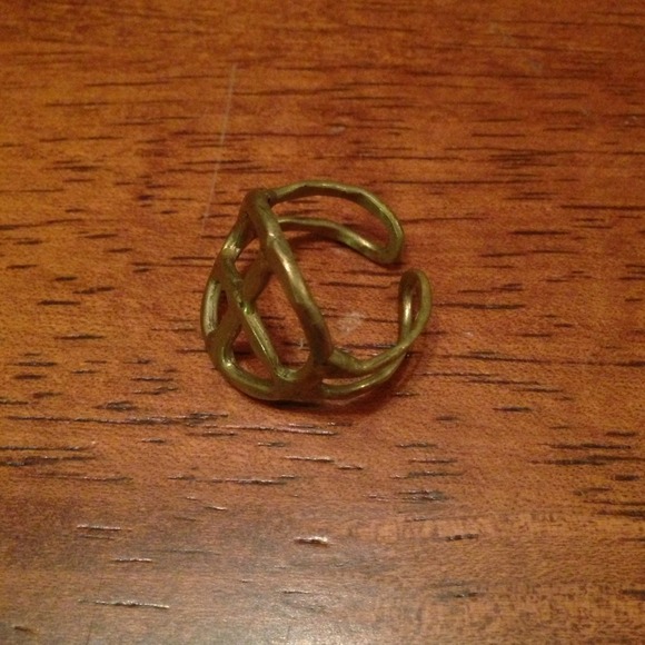 Ring - Picture 2 of 2