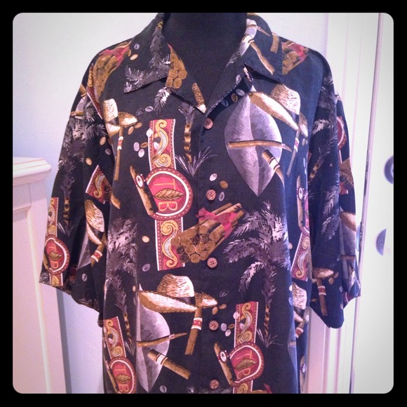 Men's Tommy Bahama shirt