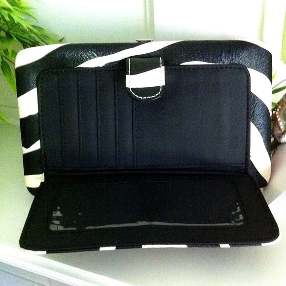 Wallet, NEW! - Picture 2 of 4