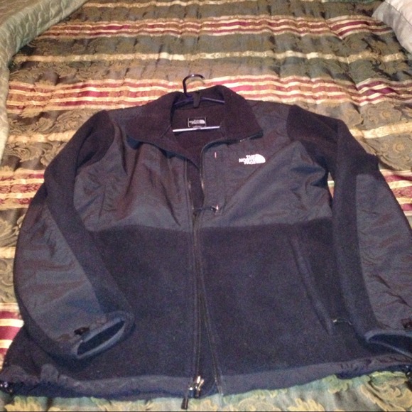 North Face Denali Jacket. Like new.  Size XL