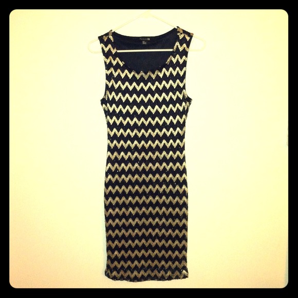 Fitted cocktail dress reduced for @nicolec0625