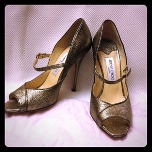 ❌SOLD❌ Jimmy Choo metallic pumps