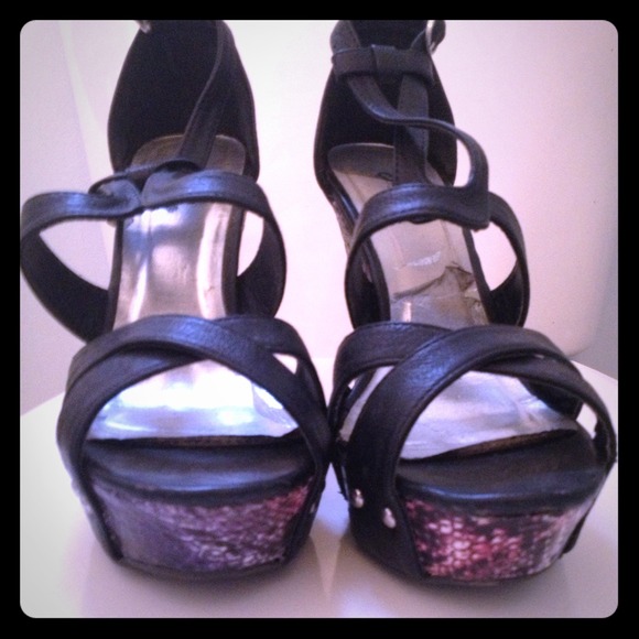 Snake skin purple and pink wedges