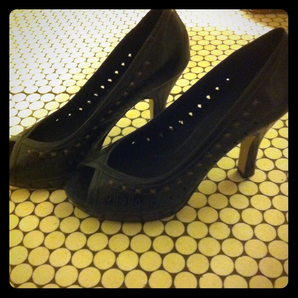 Madden Girl sz 8.5 BRAND NEW $35