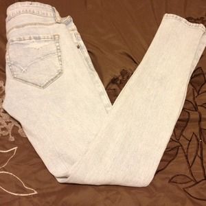 Skinny Jeans bullhead black ** REDUCED**