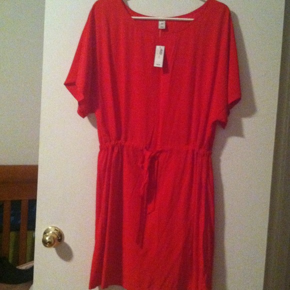 Red draw string dress- brand new - Picture 1 of 3