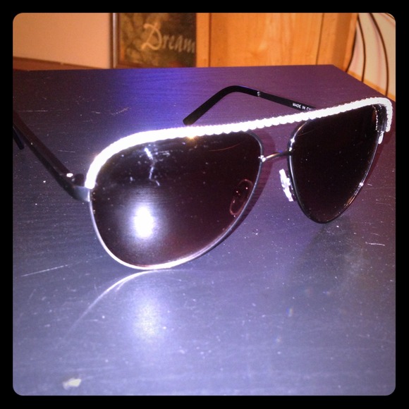 Aldo sunglasses with diamond trim