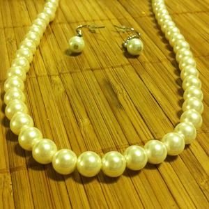 Pearl necklace and earrings