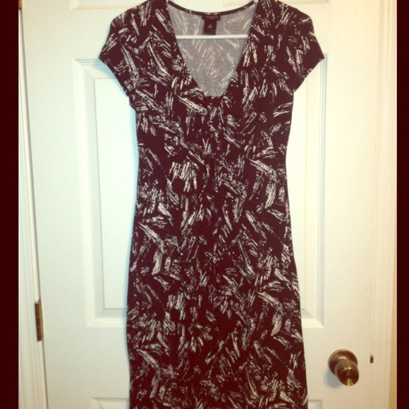 ⛔⛔SOLD in bundle to @jazzym304⛔⛔Ann Taylor Dress
