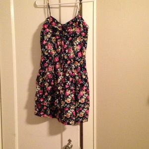 Floral print dress!