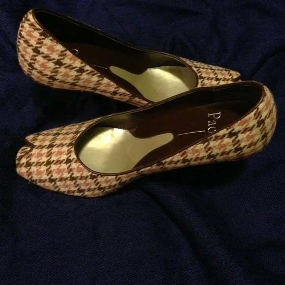 🔴SOLD🔴🎀Heels🎀 - Picture 2 of 3