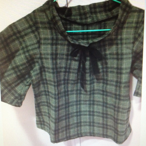 Cute bow top