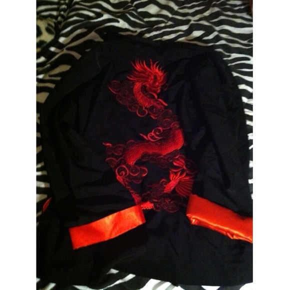 💕Gorgeous oriental jacket 💕