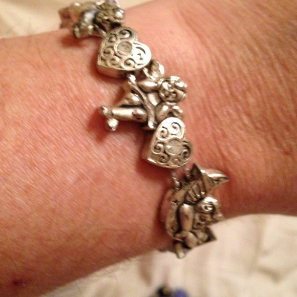 🎀Reduced🎀 Cherubs & hearts bracelet