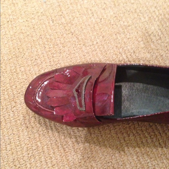 SOLD! Paolo patent leather burgundy loafers - Picture 4 of 4