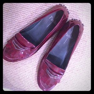SOLD! Paolo patent leather burgundy loafers