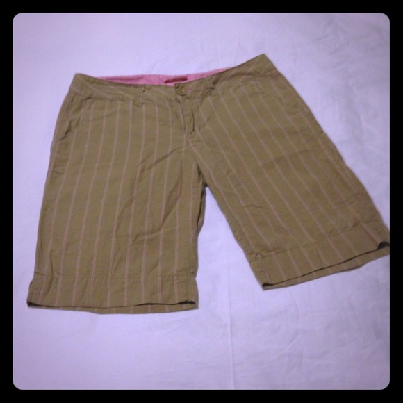 Union Bay shorts! Gently used😘 REDUCED! Was $8