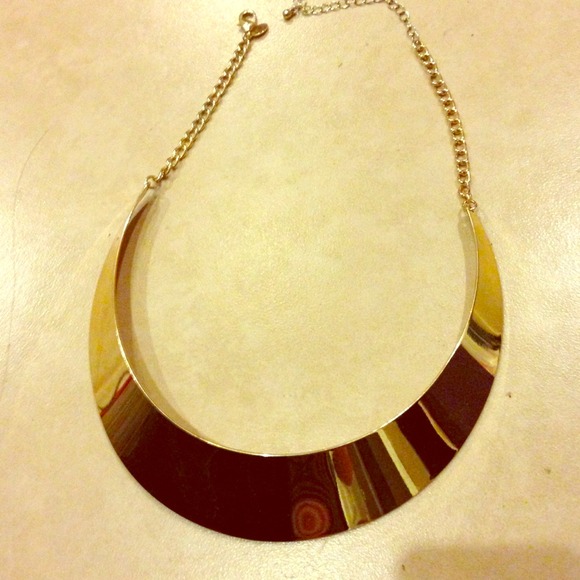 Gold Cleopatra Necklace