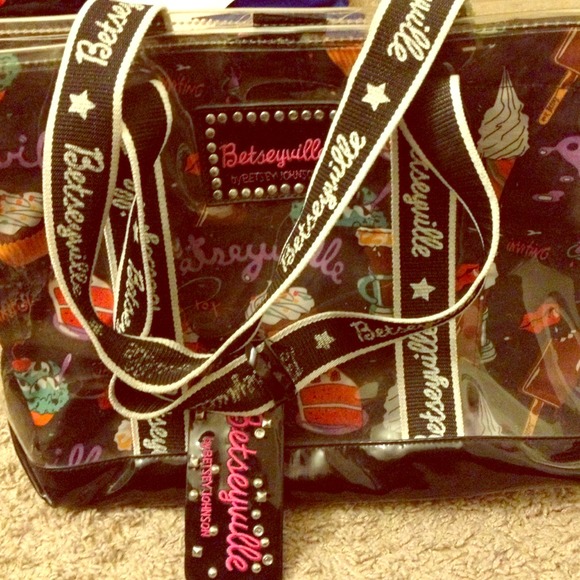 ❗REDUCED- Betsy Johnson Purse