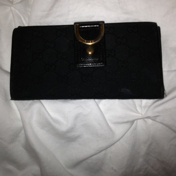 🔅Reduced! Authentic Gucci Wallet
