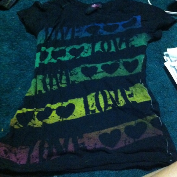 Rainbow love shirt