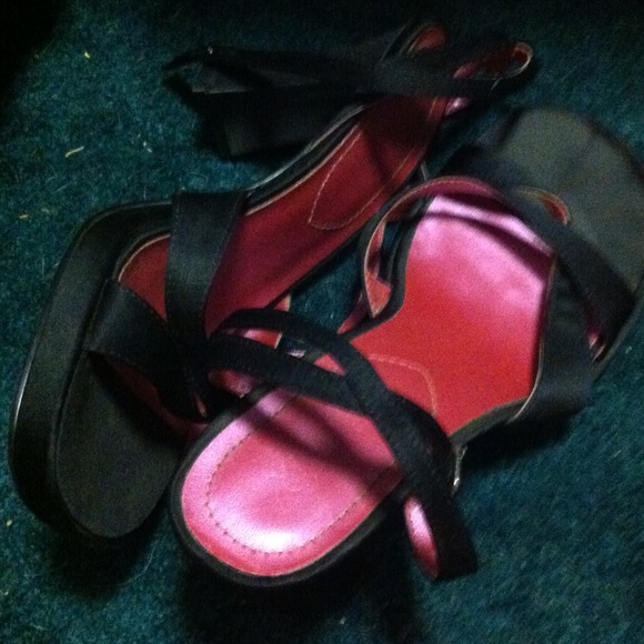 Dress shoes