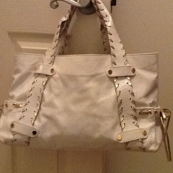Beautiful Maurizio Taiuti bag. Genuine leather.