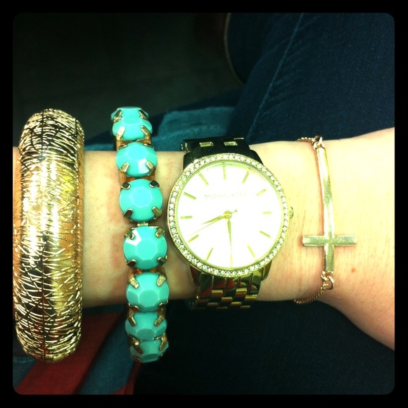 SOLD Imitation Turquoise & Gold Bangle Set