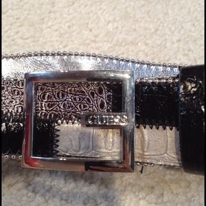 ***SOLD*** Guess Belt Grey/Black/Silver Patch NWT