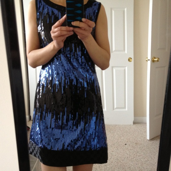 BCBG blue sequined dress - Picture 4 of 4
