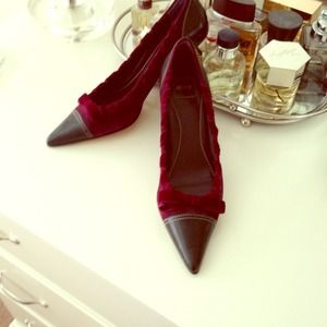 Coach Velvet Bow heels (Never-been-worn-ever)