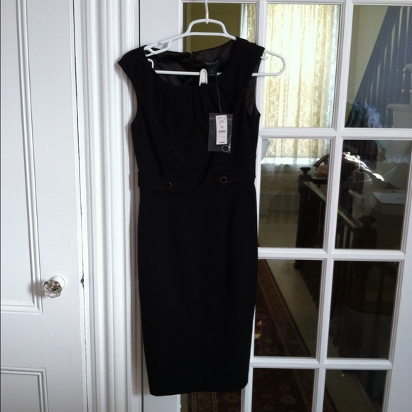 NWT classy and timeless military-style LBD!