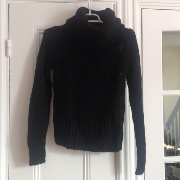 *SOLD!* NWOT cozy black cowl/turtle neck sweater!