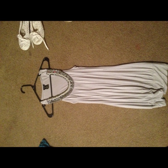 It can be a shirt or dress