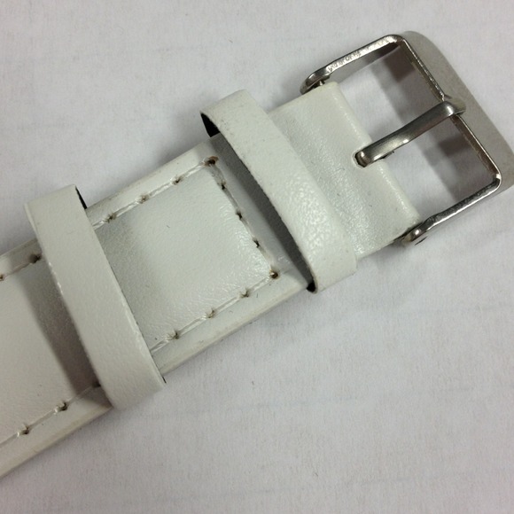 Hello Kitty watch - Picture 4 of 4