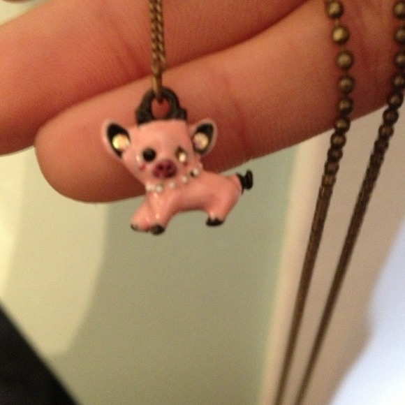 🔥SOLD🔥 Betsey Johnson Cupcake Necklace - Picture 4 of 4