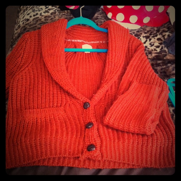 ❤Reduced! Copper big brown button sweater