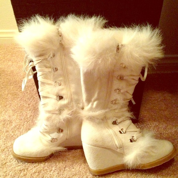 Bundle for family closet