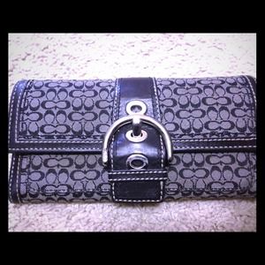 Coach long wallet